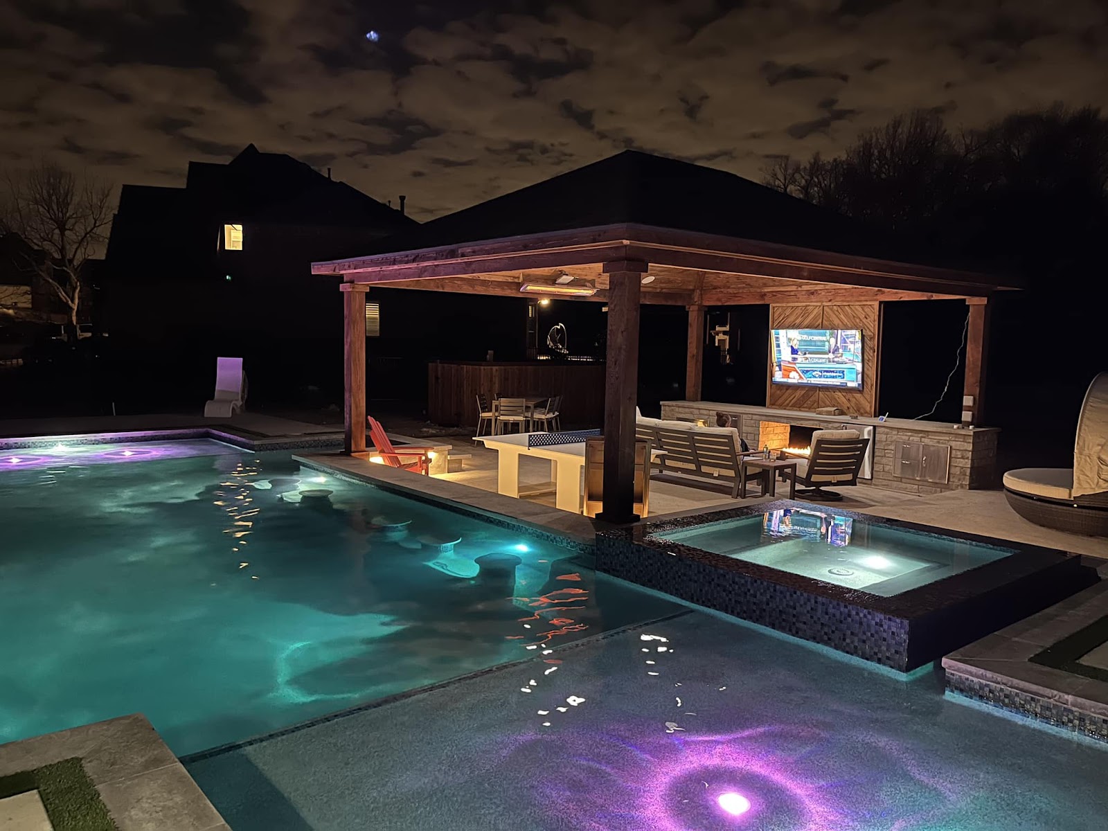 Hot Tub & Spa Installation — Exclusive Pool and Patio